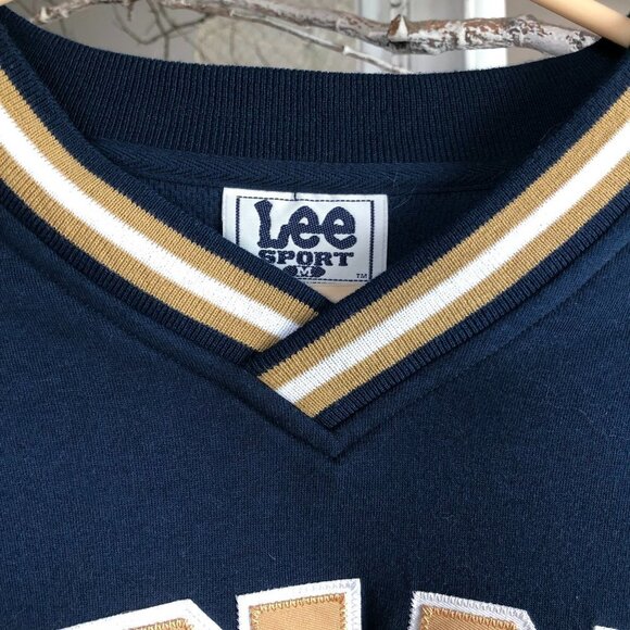 VINTAGE 90'S MEN'S LEE SPORT NOTRE DAME LONG SLEEVE EMBROIDERED LOGO MED. NWT - Picture 7 of 9